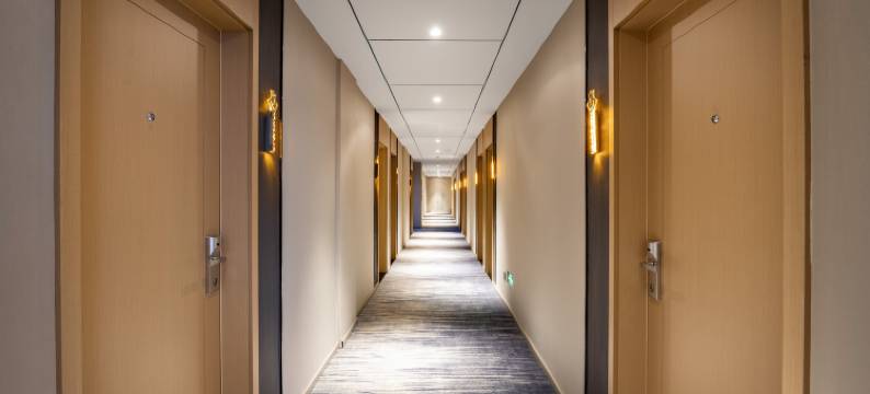 白玉兰酒店(沈阳火车站太原街店)图片