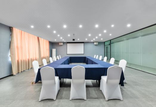 Ying Hotel Hotel Overview