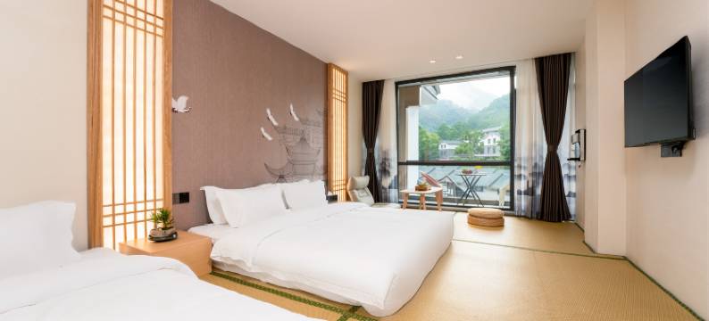 老君山旺顶度假酒店(老君山云景索道店)图片