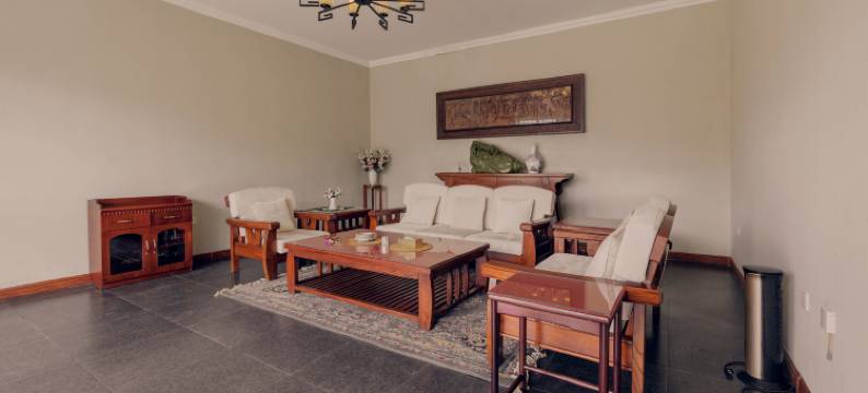 那拉提月亮河度假酒店图片