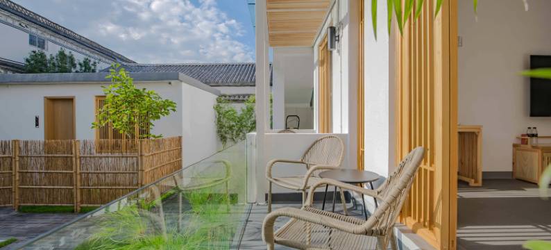 大理事外原木艺术民宿(大理古城店)图片