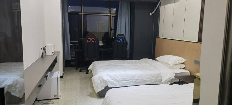 霍尔果斯柒九八电竞民宿图片