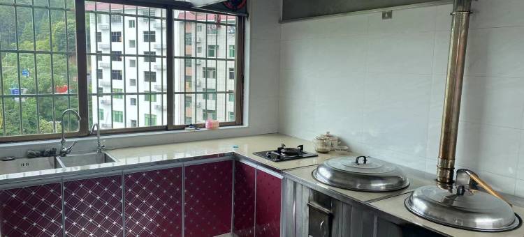 仙鹅挽水客栈图片