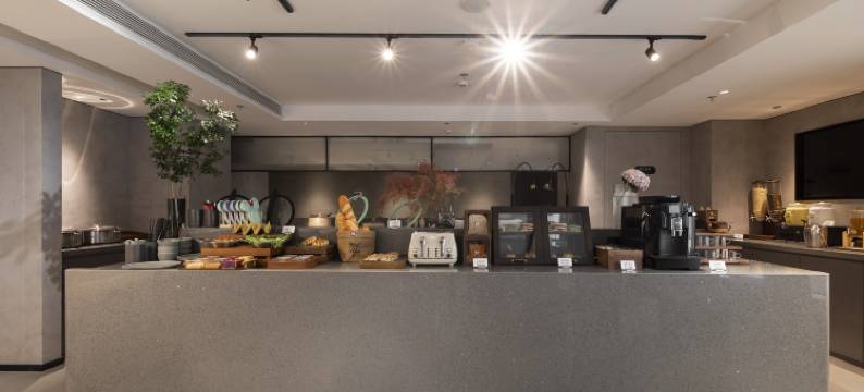 无锡三阳广场中山路轻居酒店图片