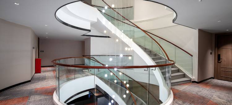 柏曼酒店(重庆南坪万达广场南坪轻轨站店)图片