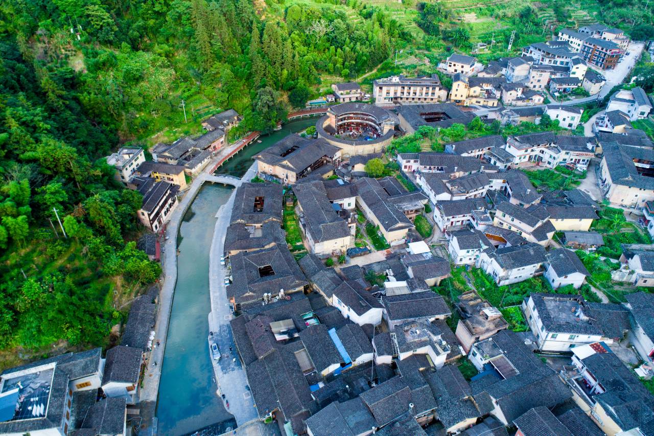 伴山·悦舍 Earth Building Scenery轻奢美宿(南靖土楼店)图片