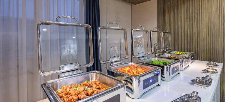 潮漫酒店(邹平黄山公园时代广场店)图片