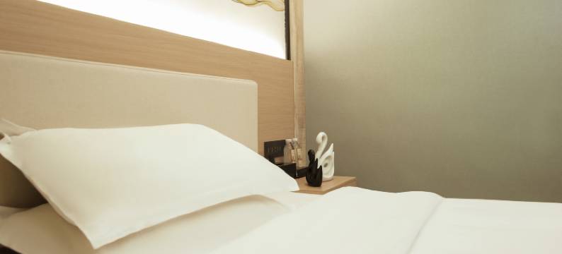 松桃青橙时尚酒店(世昌广场店)图片