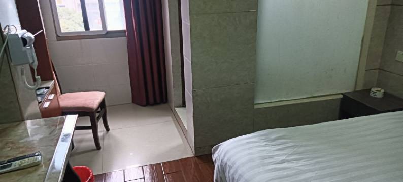 樟树台属商务宾馆图片