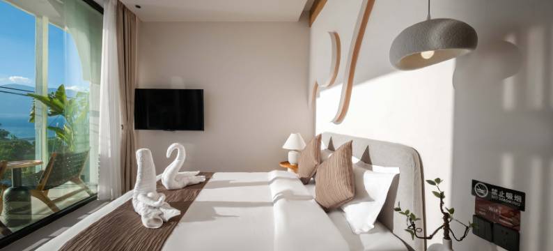 大理白月光悬崖海景民宿(双廊洱海店)图片