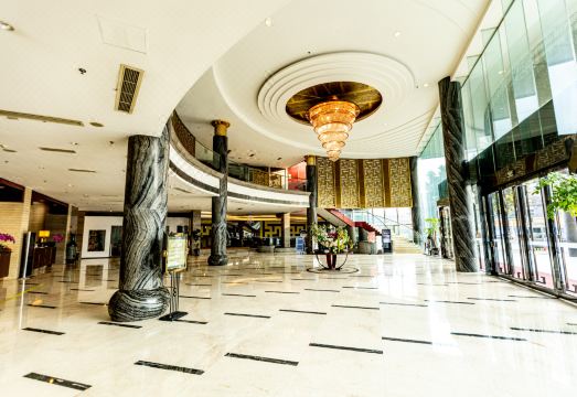 中江凯瑞大酒店（白塔圣寺店）外景图