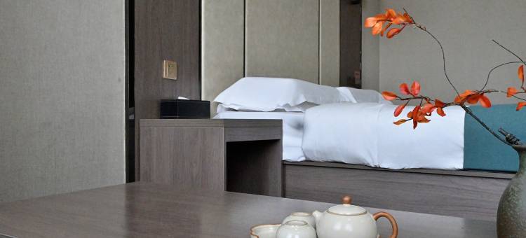 99号观景酒店(乌海万达广场店)图片