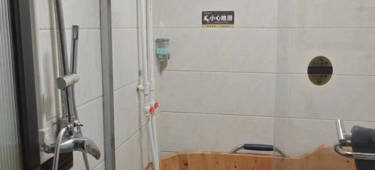 吉隆珠峰后花园酒店图片