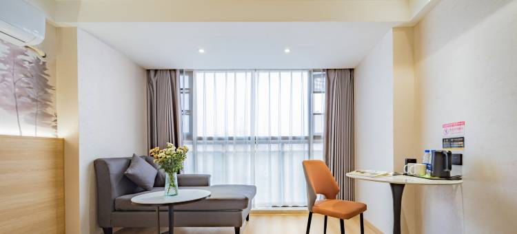 鸿云・Sky Mansion丨城际酒店(九江火车站九江学院店)图片