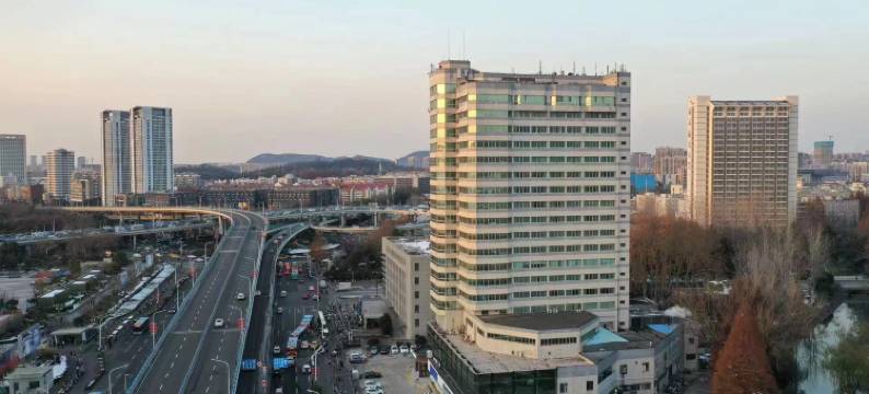 南林大厦(南京火车站玄武湖店)图片