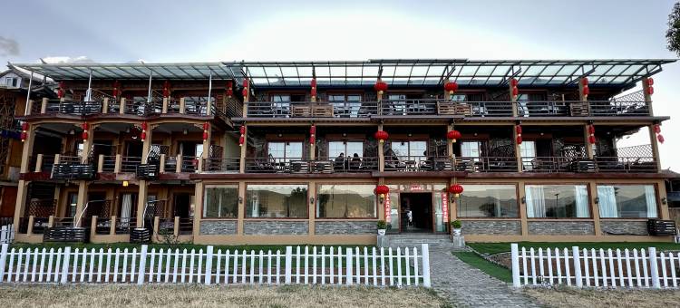 泸沽湖云旅观湖客栈(大洛水码头店)图片