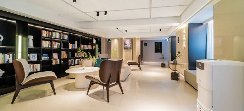 长春净月潭公园净月大街亚朵酒店图片