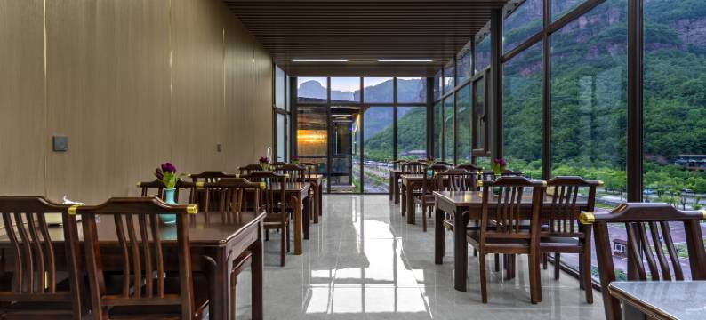 林州众里观山民宿(石板岩太行大峡谷售票处店)图片