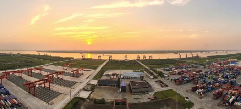 岳阳自贸区锦江都城酒店图片