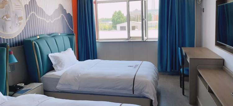 如家华驿酒店(乌兰察布战役纪念馆集宁师范学院店)图片