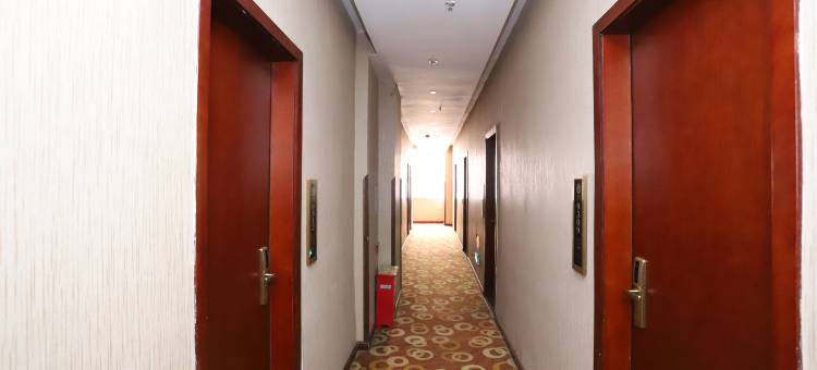 六盘水宏宇酒店(火车站店)图片