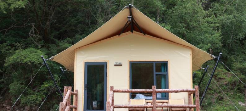 迭部赞普野奢生态营地图片