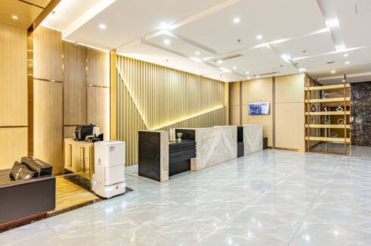 明湖商旅酒店(济南高新万达广场店)图片