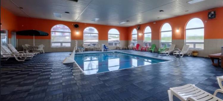 欧塞奇比奇红顶酒店-奥沙克湖(Red Roof Inn Osage Beach - Lake of The Ozarks)图片