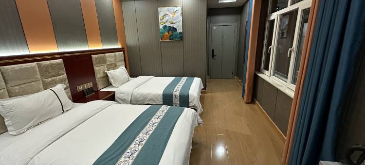 同仁岗日宾馆图片