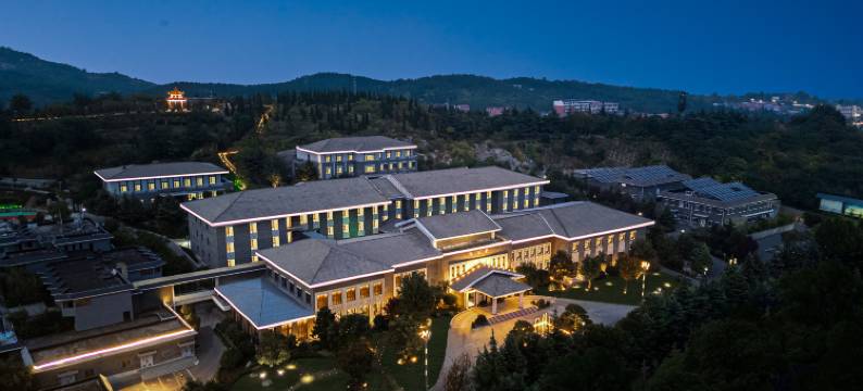 邹城择邻山庄图片