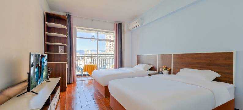 纳新酒店(西双版纳景洪告庄西双景星光夜市店)图片