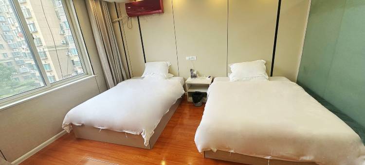 泗洪星期8宾馆(利达广场店)图片