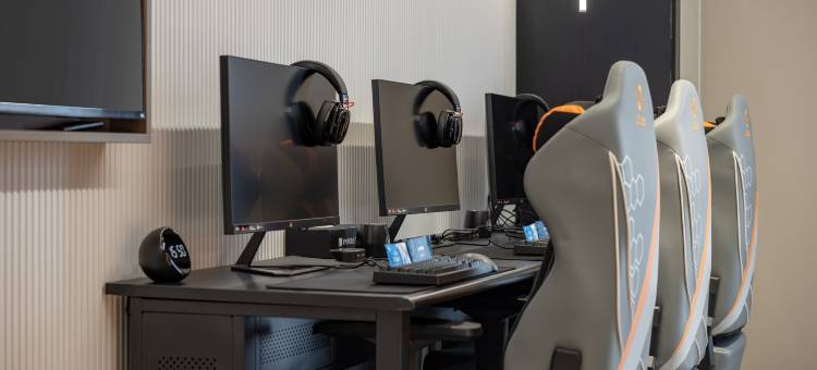 爱电竞酒店(南京江宁交院地铁站店)图片