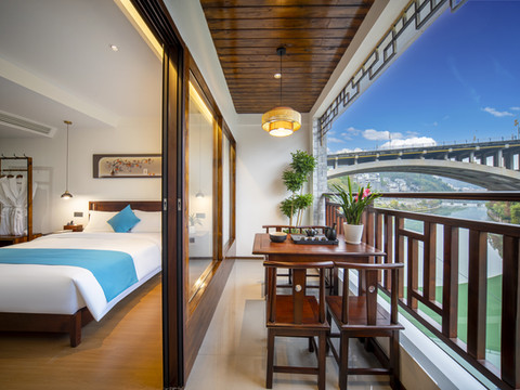 凤凰壹家壹墅·高端江景民宿(凤凰古城店)