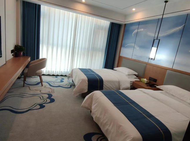 Lingtai Zhengyu HotelOver view