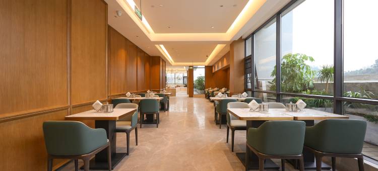 南丹锦盛瑞华酒店(金芙蓉广场幸福城店)图片