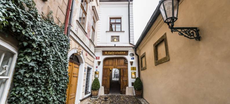 黄金井酒店(Golden Well)图片