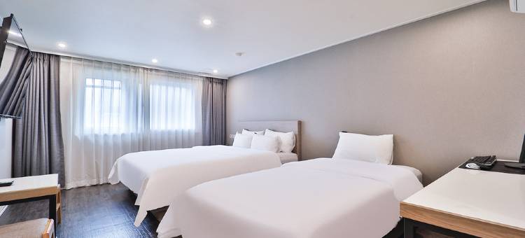 赡养伊乐华酒店(Anyang Illowa Hotel)图片