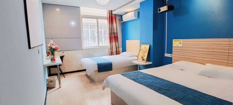 都市宝地酒店(青岛台东啤酒街广饶路地铁站店)图片