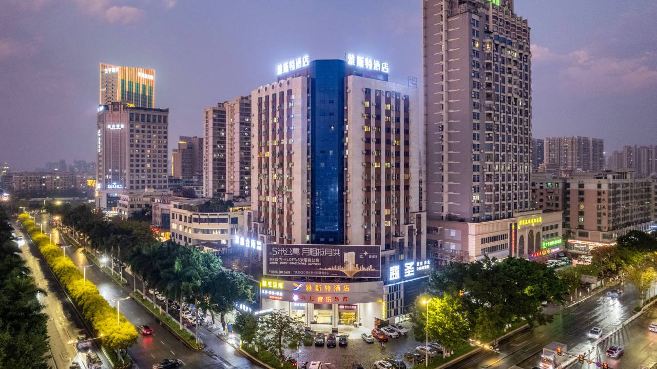 hotel overview picture