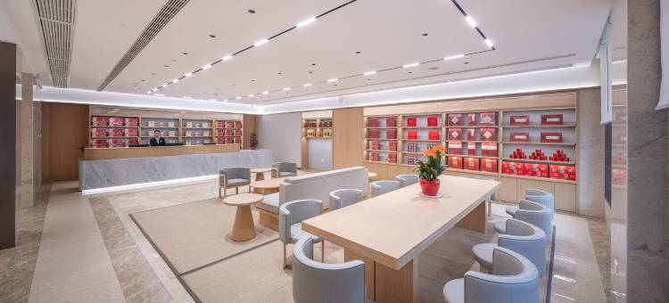 宏正大酒店(人民商场郧阳中学店)图片