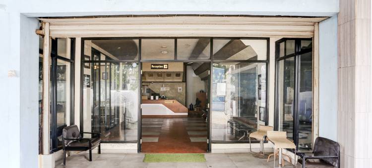 丹格朗酒店-近加鲁达培训中心-6小时入住(Collection O Tangerang Near Garuda Training Center)图片