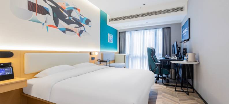 网鱼电竞酒店(成都金融城交子大道地铁站店)图片