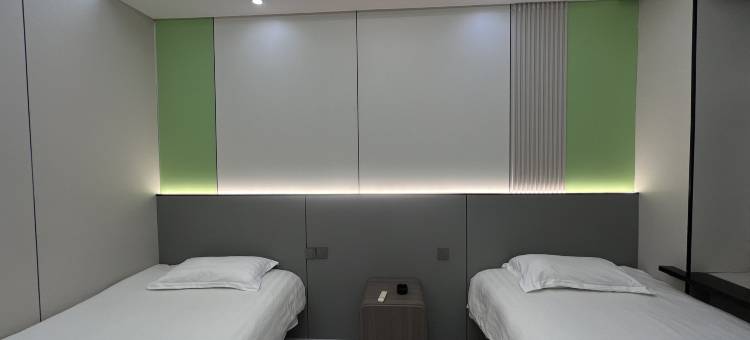 饶河佰润快捷宾馆图片