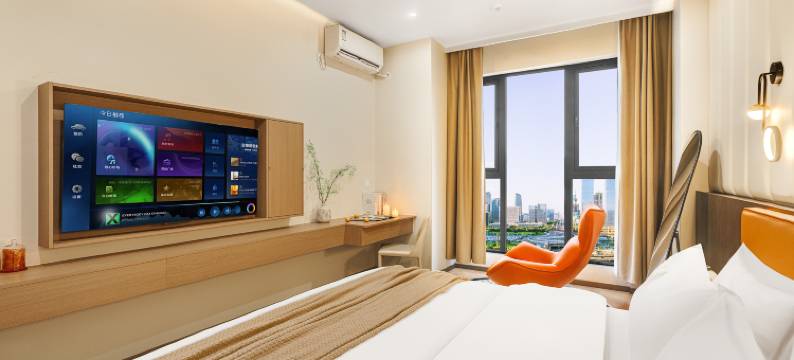 佰郦希玥影音民宿(菁蓉湖石室蜀都中学店)图片