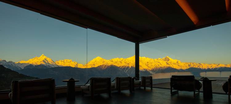 梅里拾柒·雪山酒店图片