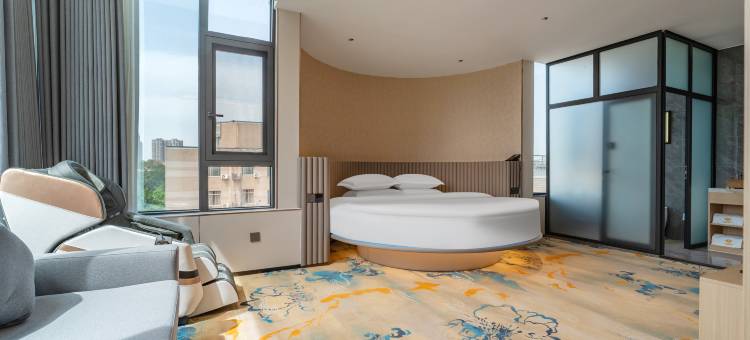 德阳铂尊酒店(摩尔广场四川警官学院店)图片