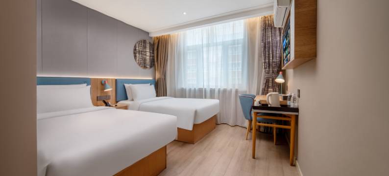 如家派柏·云酒店(库尔勒青年路人民广场店)图片