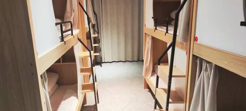 逸梦青年旅社(阜阳火车站店)图片