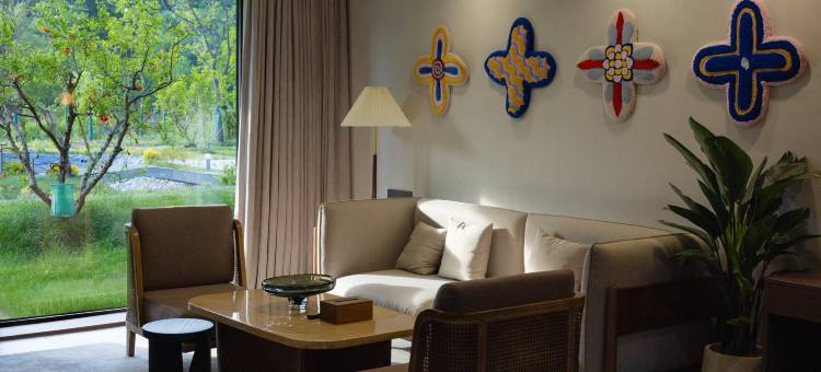 阅湖·杏花村图片